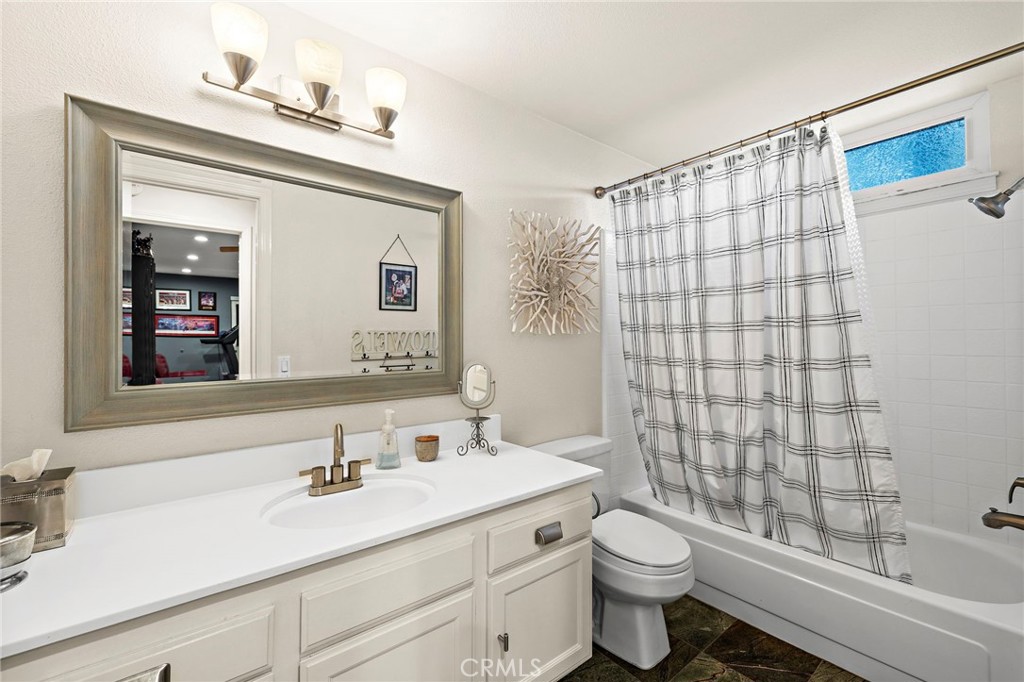 22556 Charwood Circle