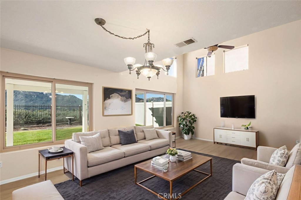 31775 Camino Rosales