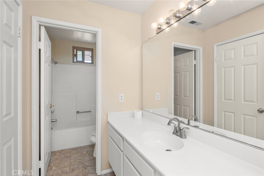 31775 Camino Rosales