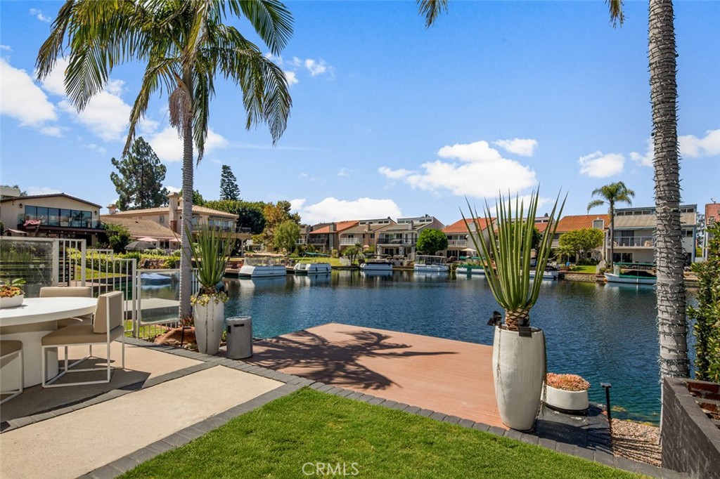 21875 Huron Lane