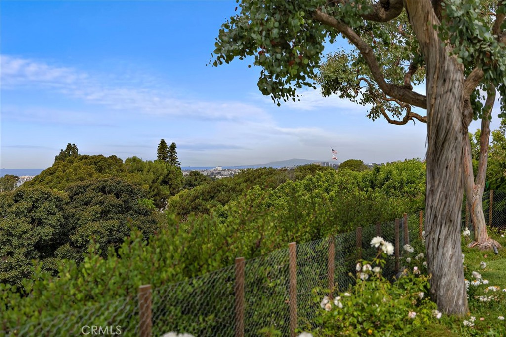 3007 Harbor View Drive