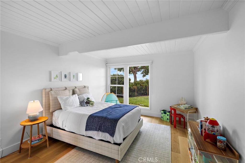 3007 Harbor View Drive