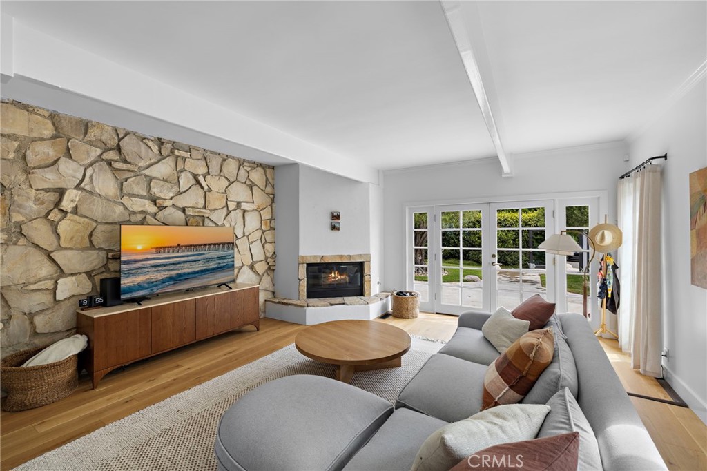 3007 Harbor View Drive