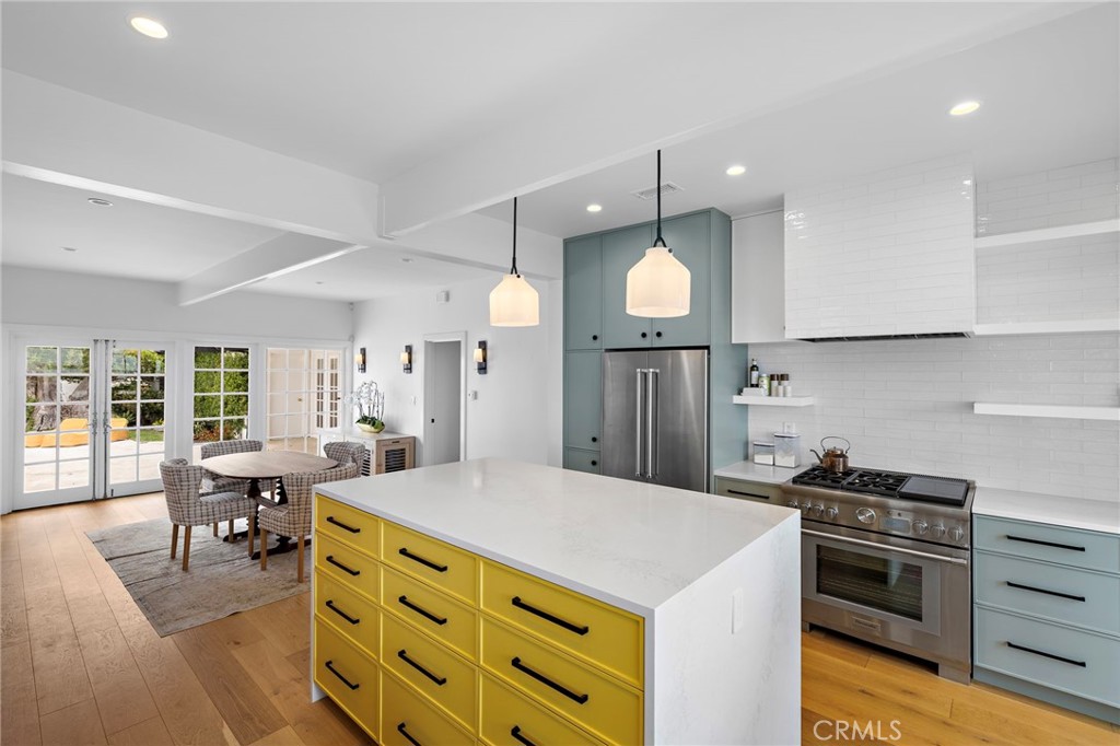 3007 Harbor View Drive