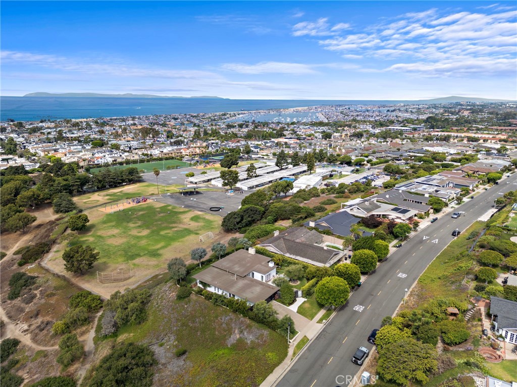 3007 Harbor View Drive