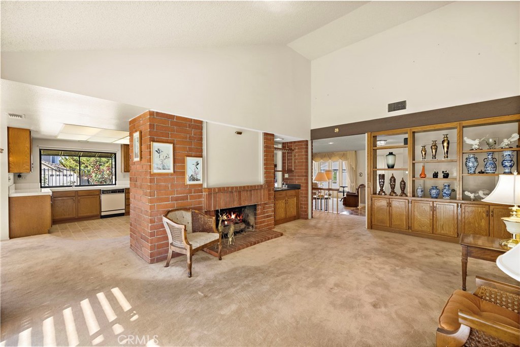 450 S Mountain Glen Road