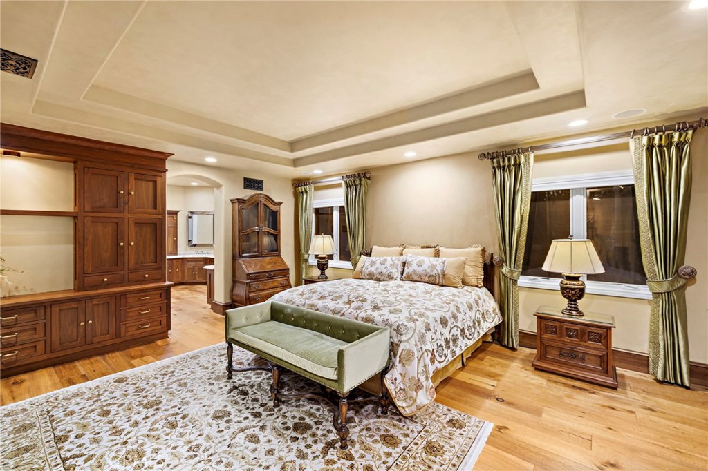 35 Emerald Glen