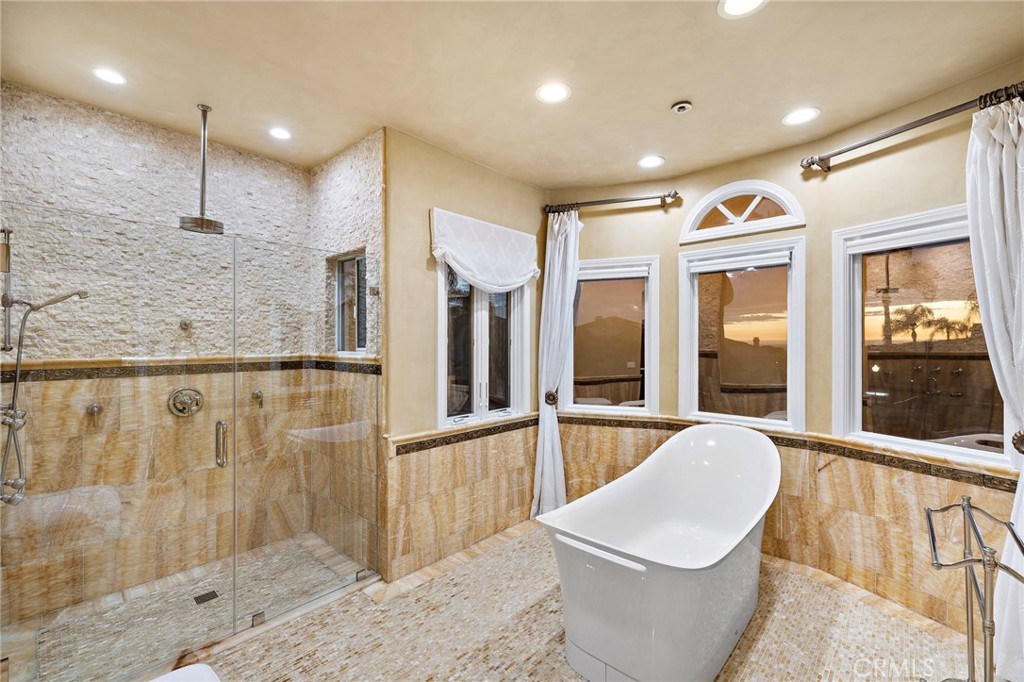 35 Emerald Glen