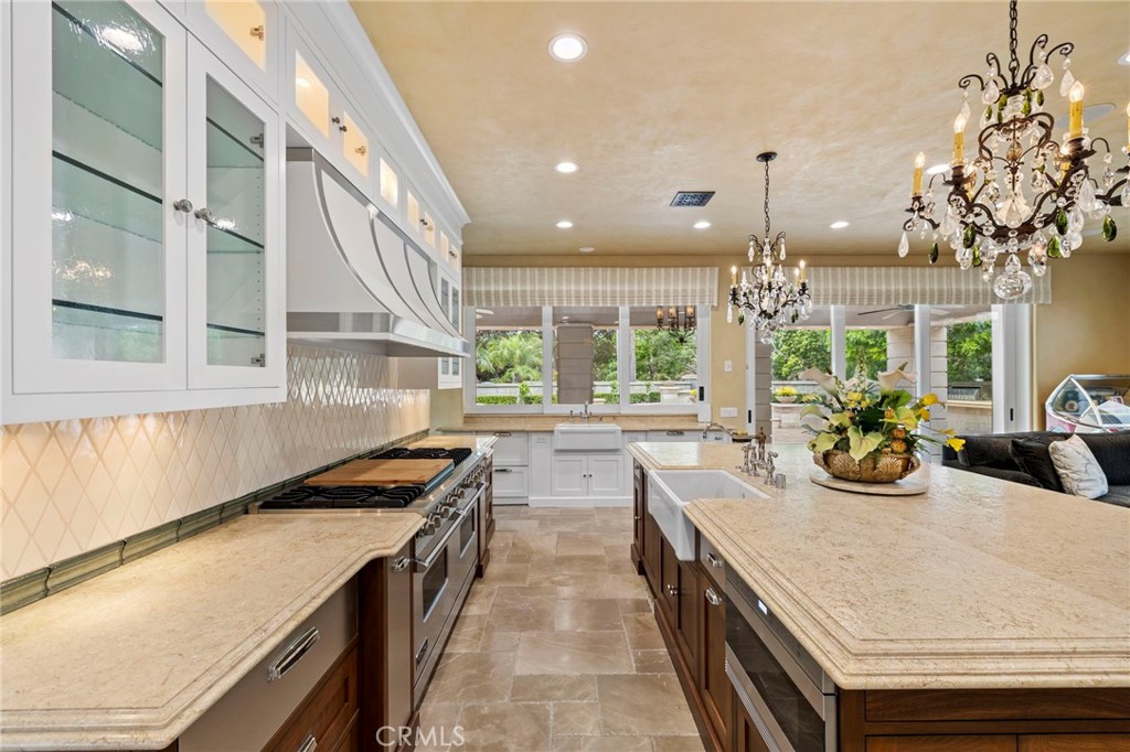 35 Emerald Glen