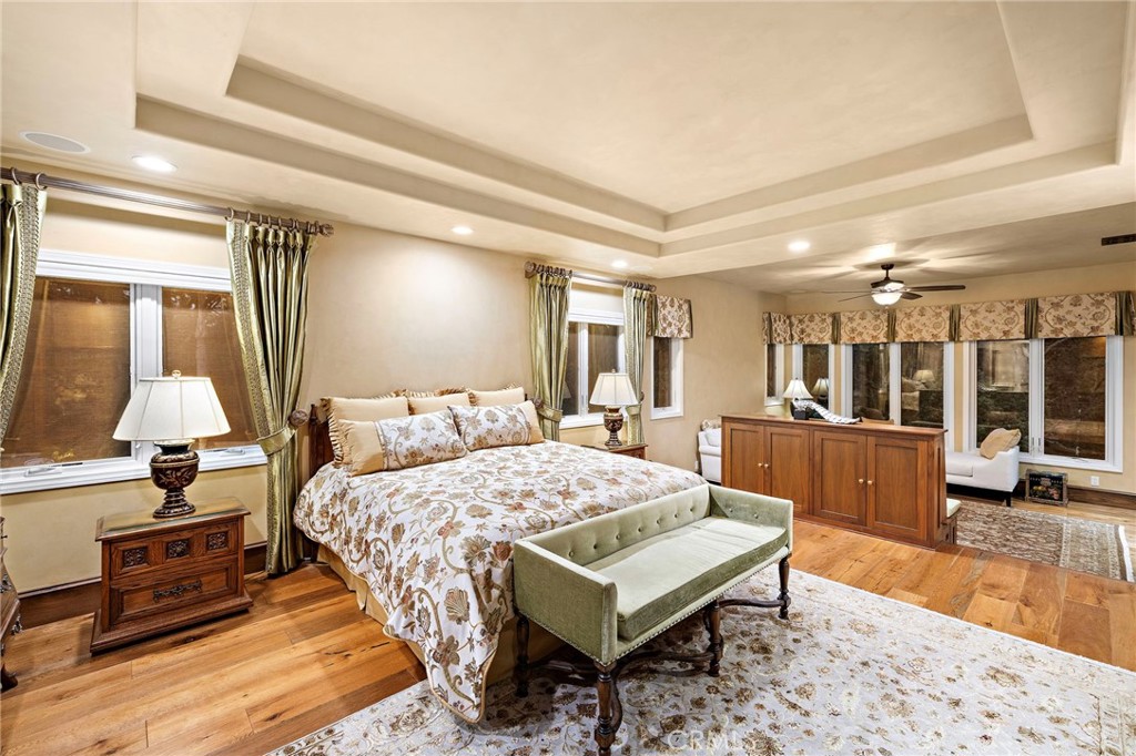 35 Emerald Glen