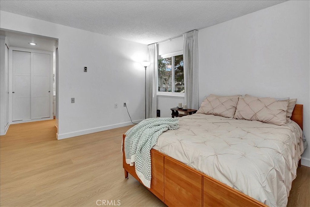 271 Avenida Sevilla O