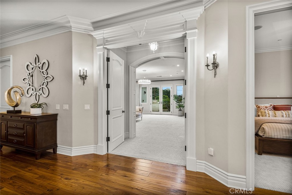 1122 S Santa Anita Avenue