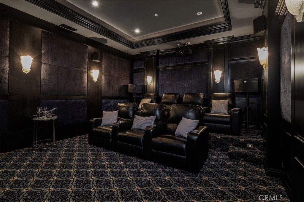 1122 S Santa Anita Avenue