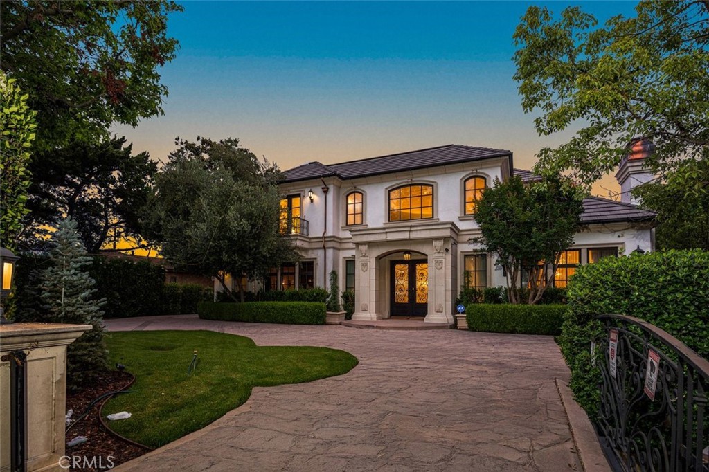 1122 S Santa Anita Avenue