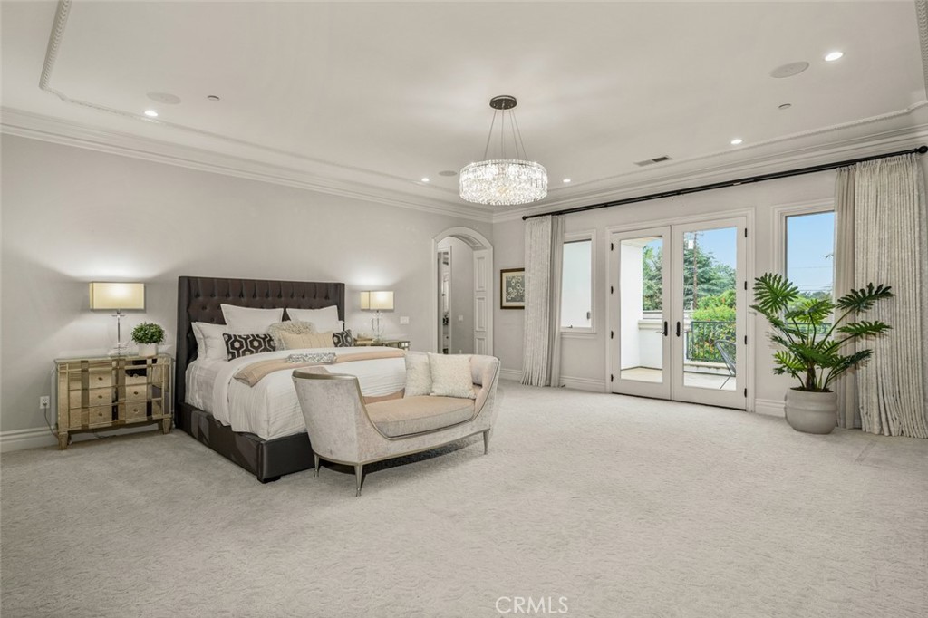 1122 S Santa Anita Avenue