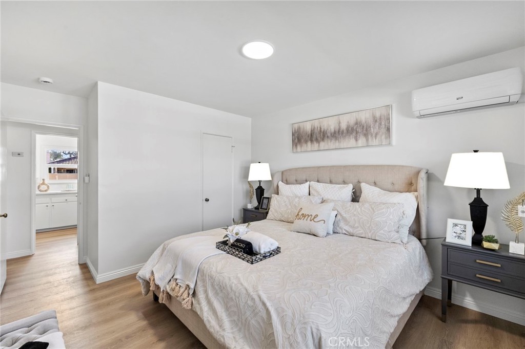 2100 W Valencia Drive