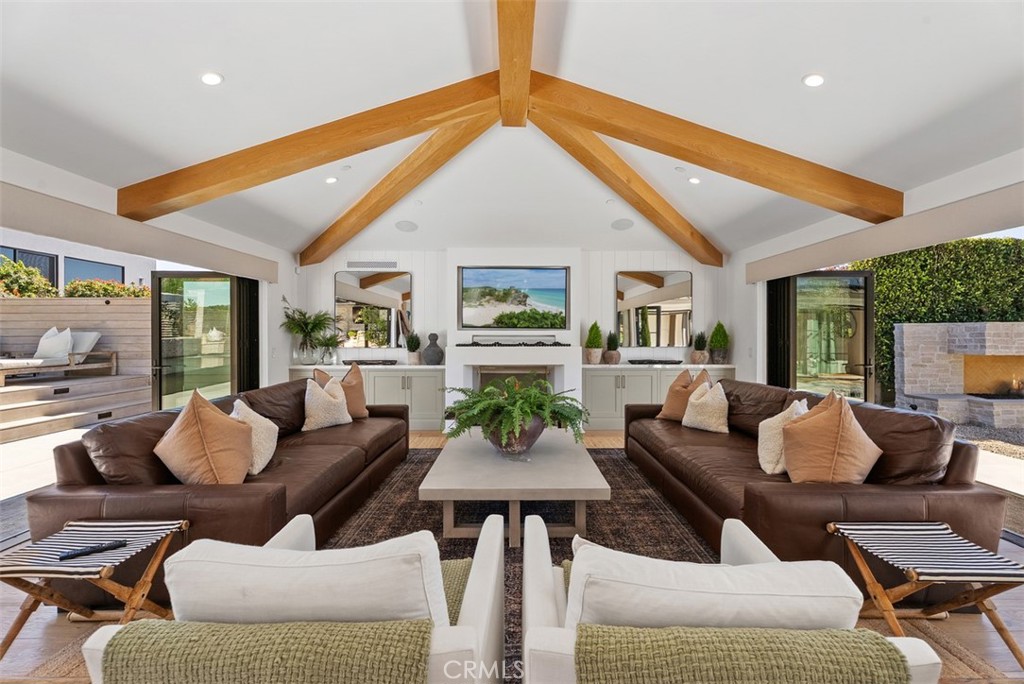 92 Monarch Bay