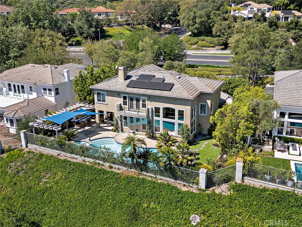 20 Edgewood