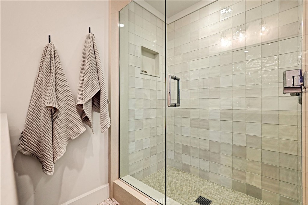 4 S Vista De La Luna