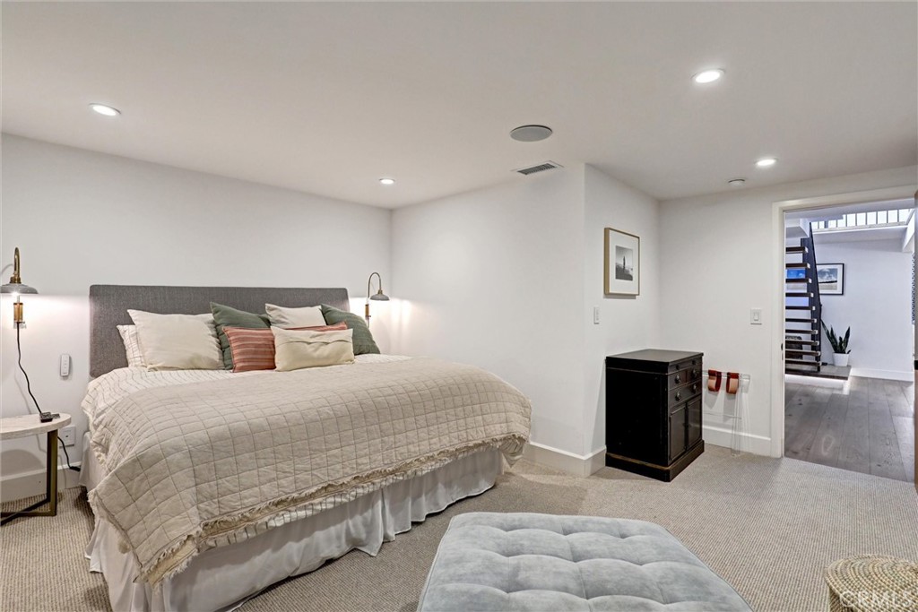 4 S Vista De La Luna