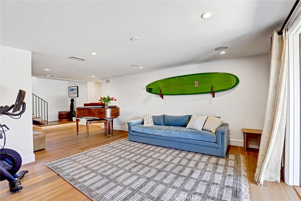 4 S Vista De La Luna