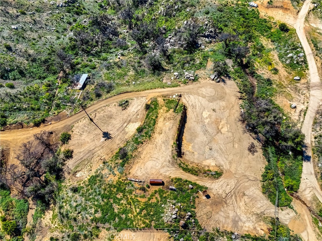 2 Decker Canyon Road