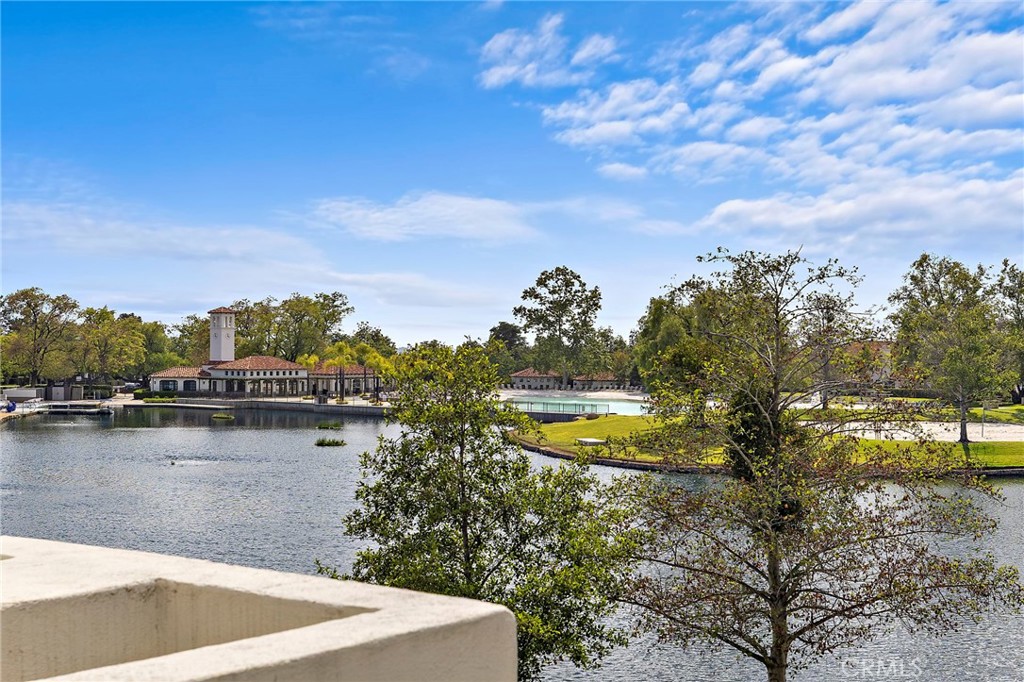 13 Brisa del Lago