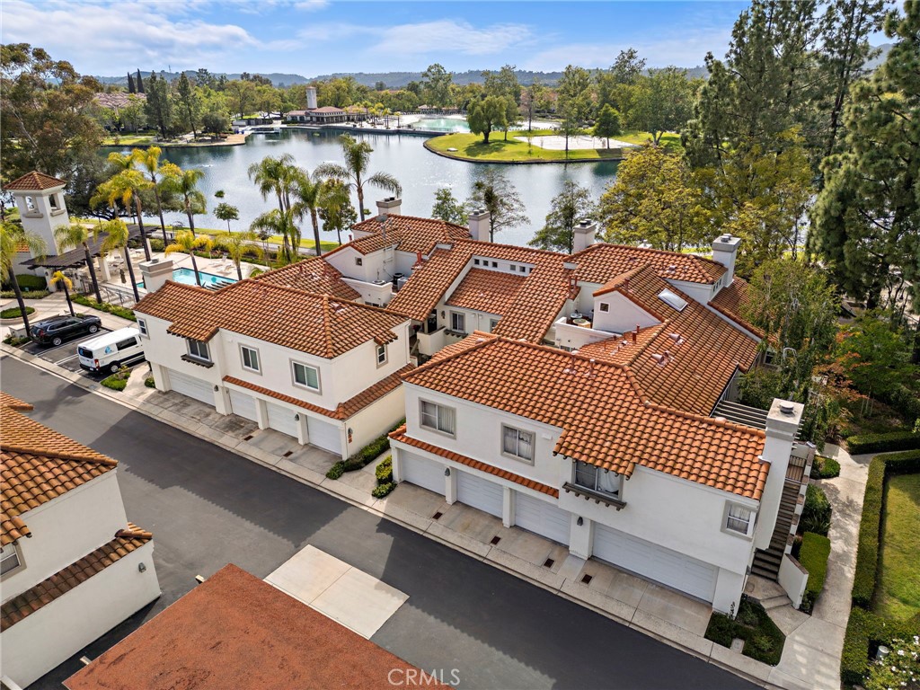 13 Brisa del Lago