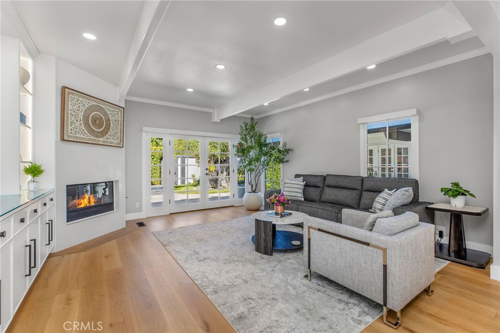 3007 Harbor View