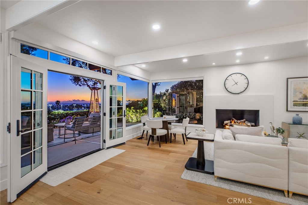 3007 Harbor View