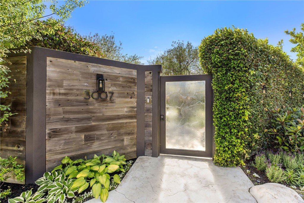 3007 Harbor View