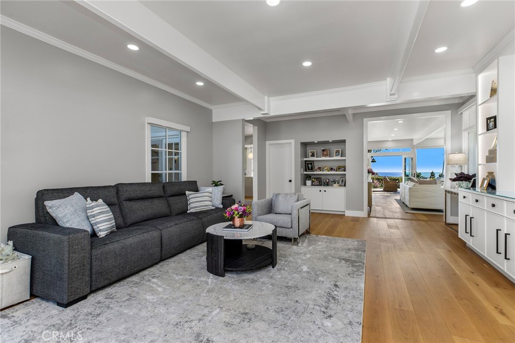 3007 Harbor View