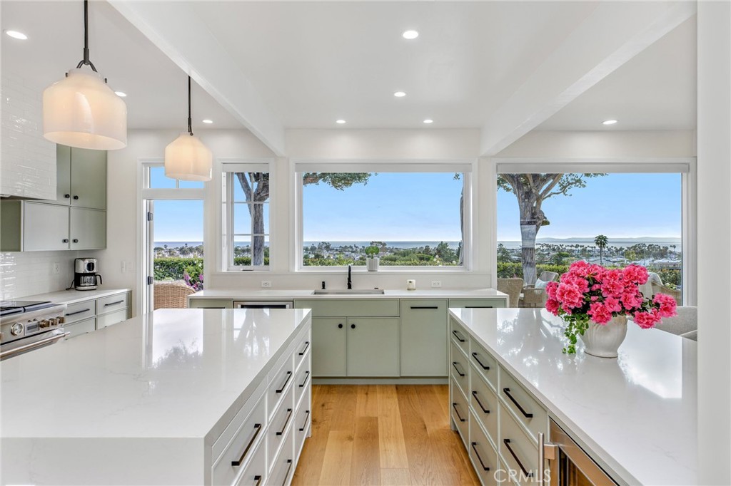 3007 Harbor View
