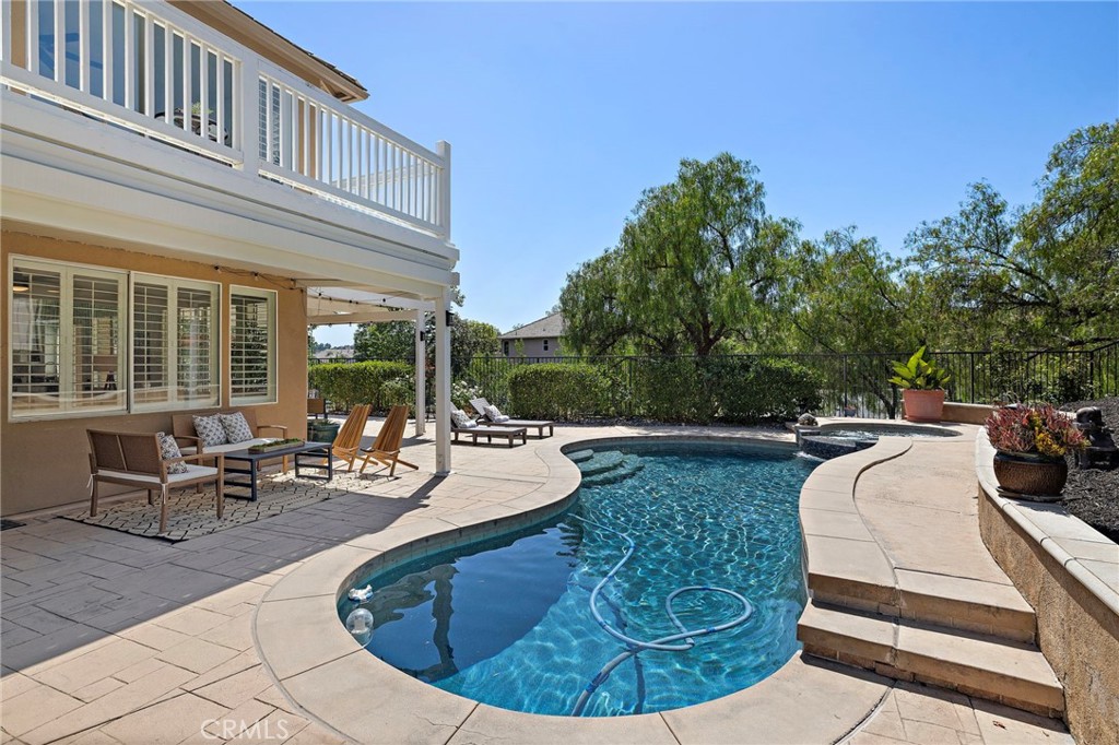 49 Creek View