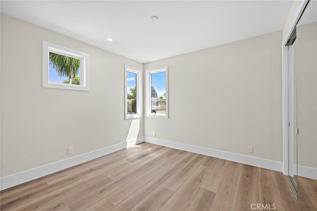 22661 Sweetmeadow