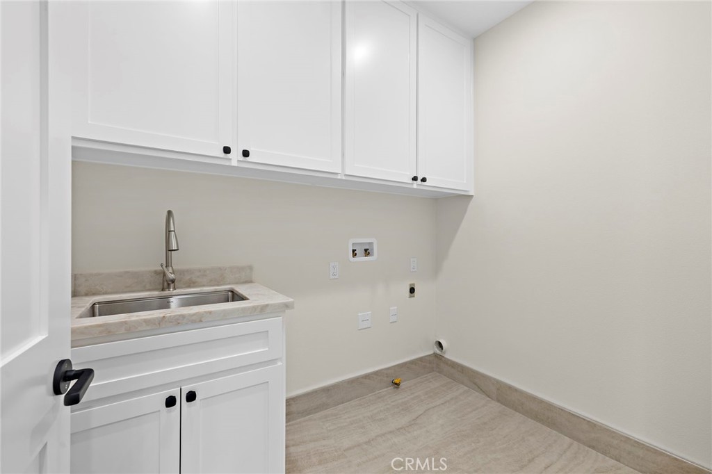 22661 Sweetmeadow