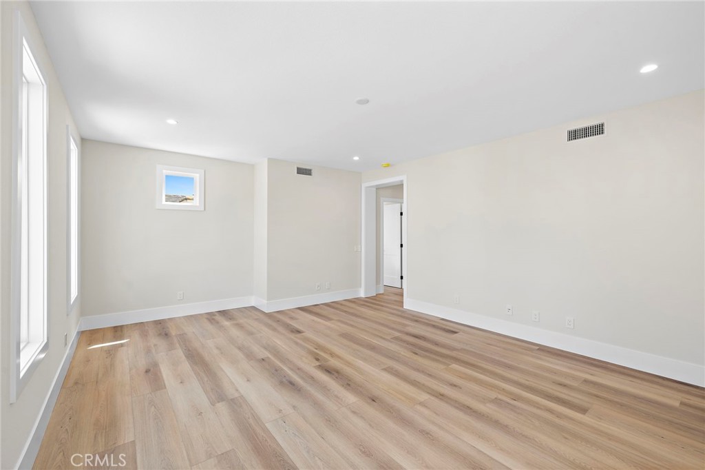 22661 Sweetmeadow