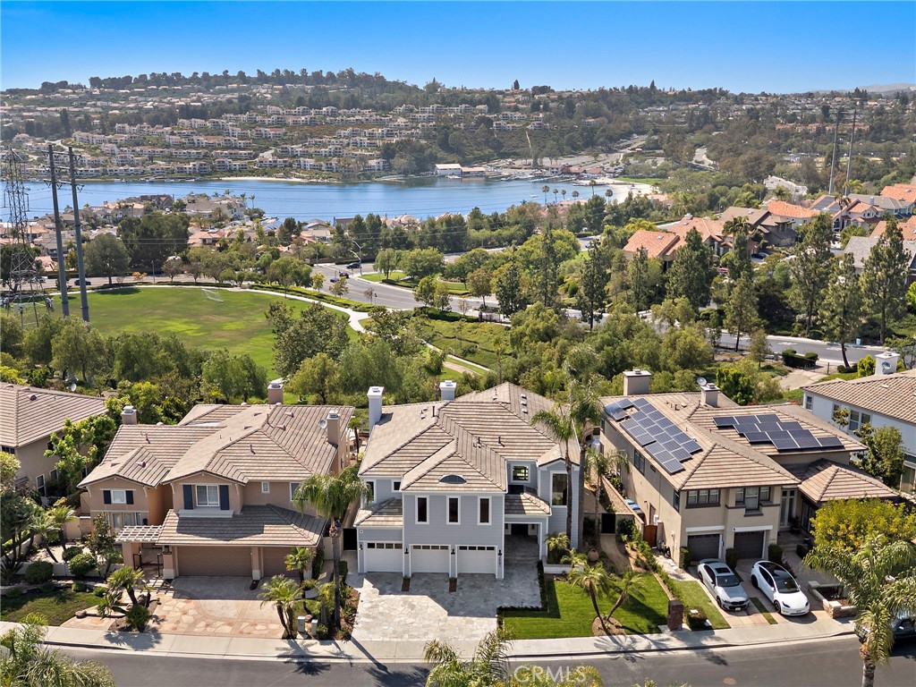 22661 Sweetmeadow