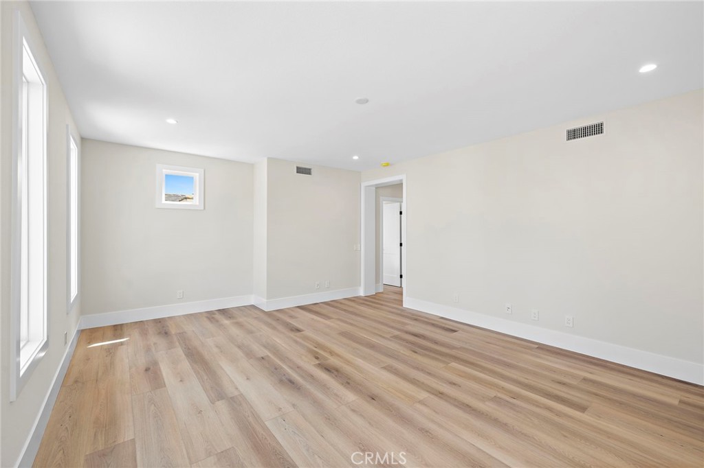 22661 Sweetmeadow