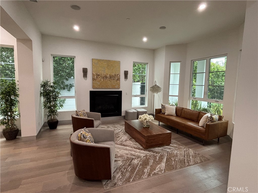 4435 Camellia