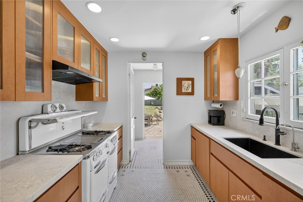 31442 El Camino Real