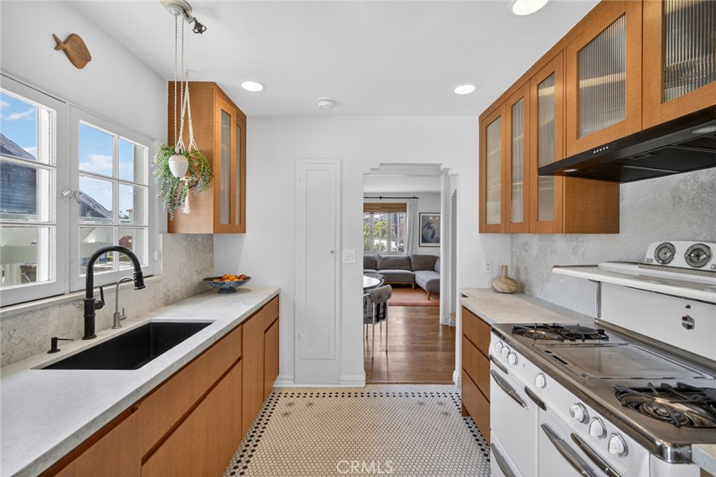 31442 El Camino Real