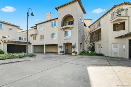 543 LAGUNA Drive