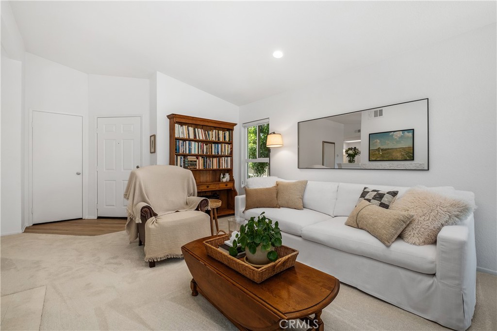 4 Corniche Drive F
