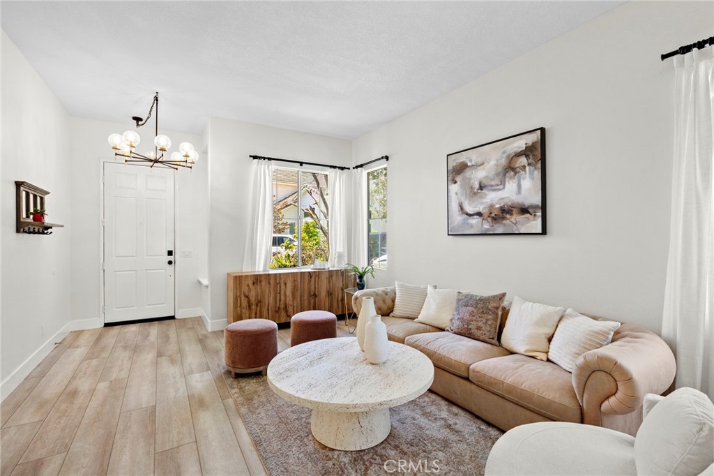 14 Coastal Oak