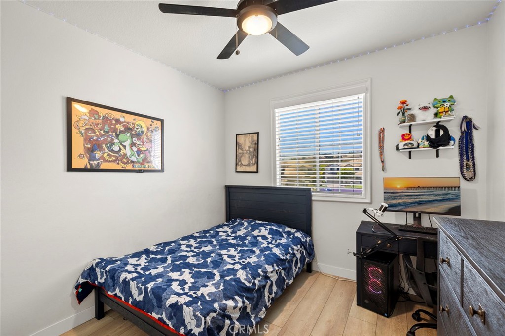 14 Coastal Oak