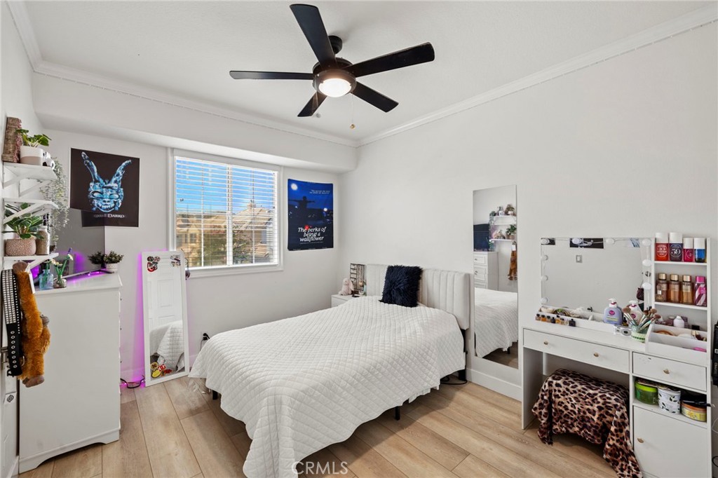 14 Coastal Oak