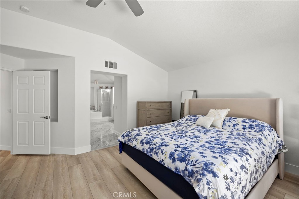 14 Coastal Oak