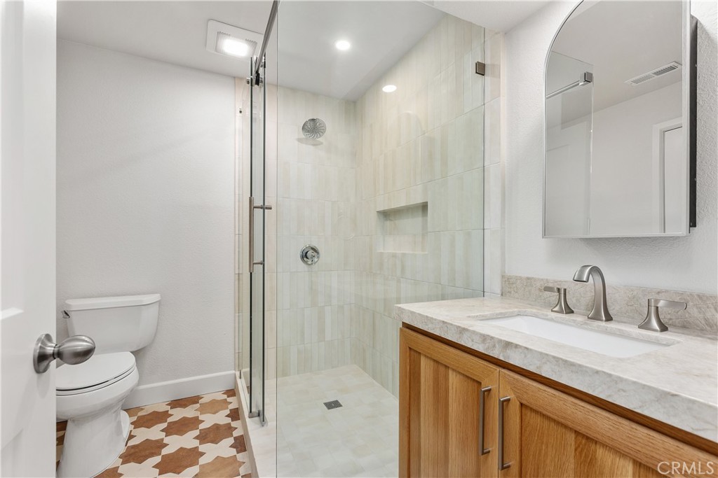 24512 Alta Vista Dr B