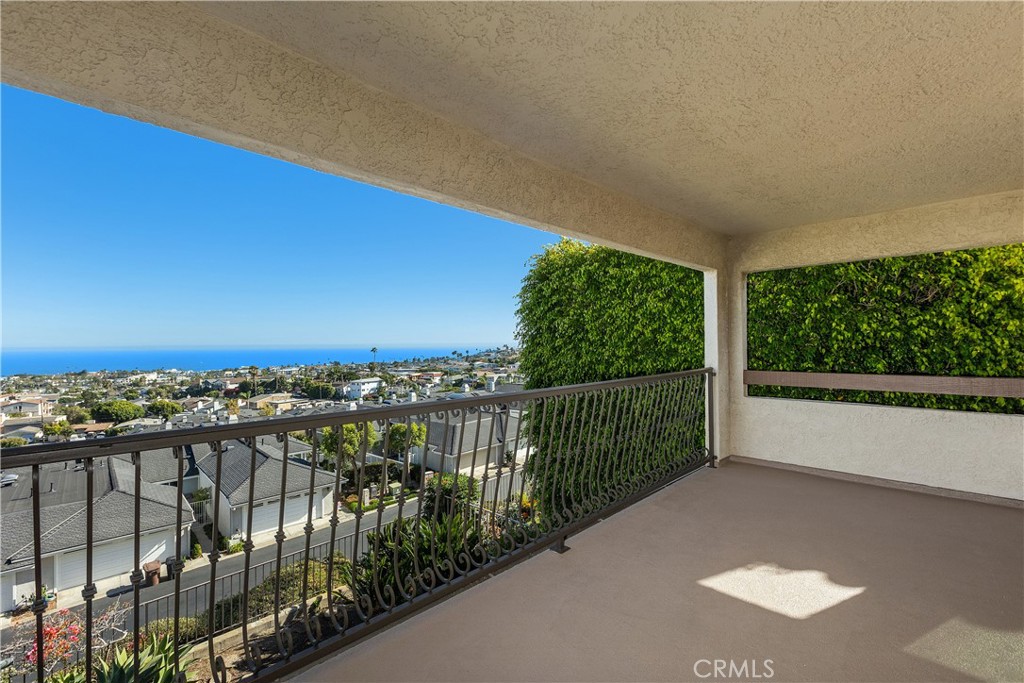 24512 Alta Vista Dr B